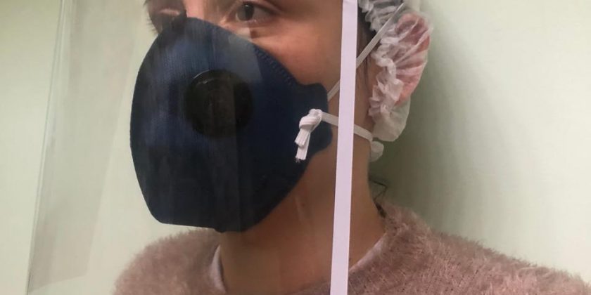 Nutes UEPB desenvolve protetor facial para doação a profissionais de saúde no combate à Covid-19